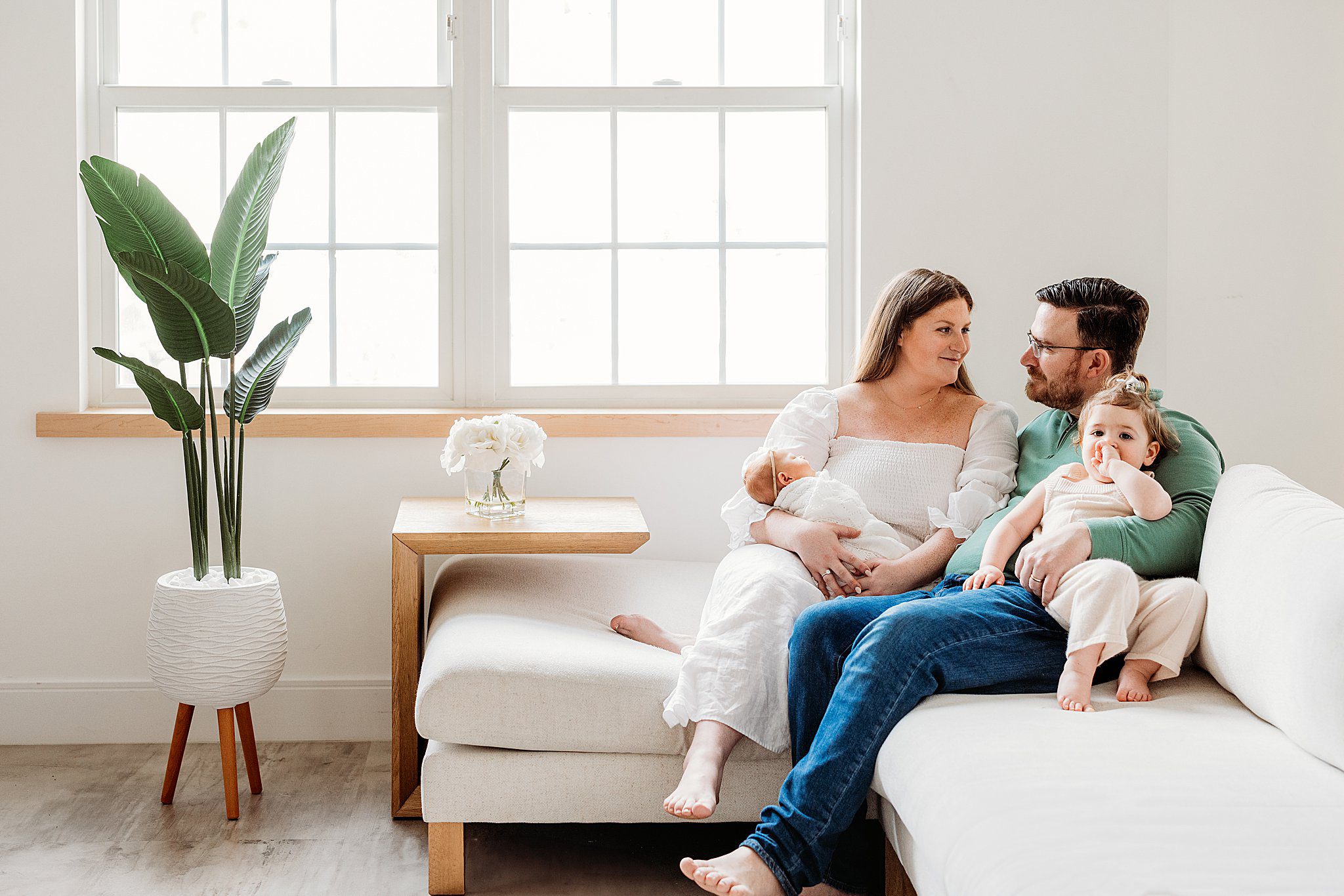Family Lifestyle Session by Boston Newborn and Family Photographer Helena Goessens Photography
