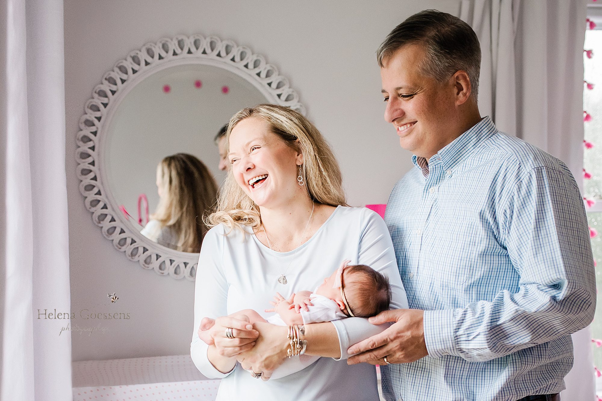 Helena Goessens Photography photographs new family during lifestyle session