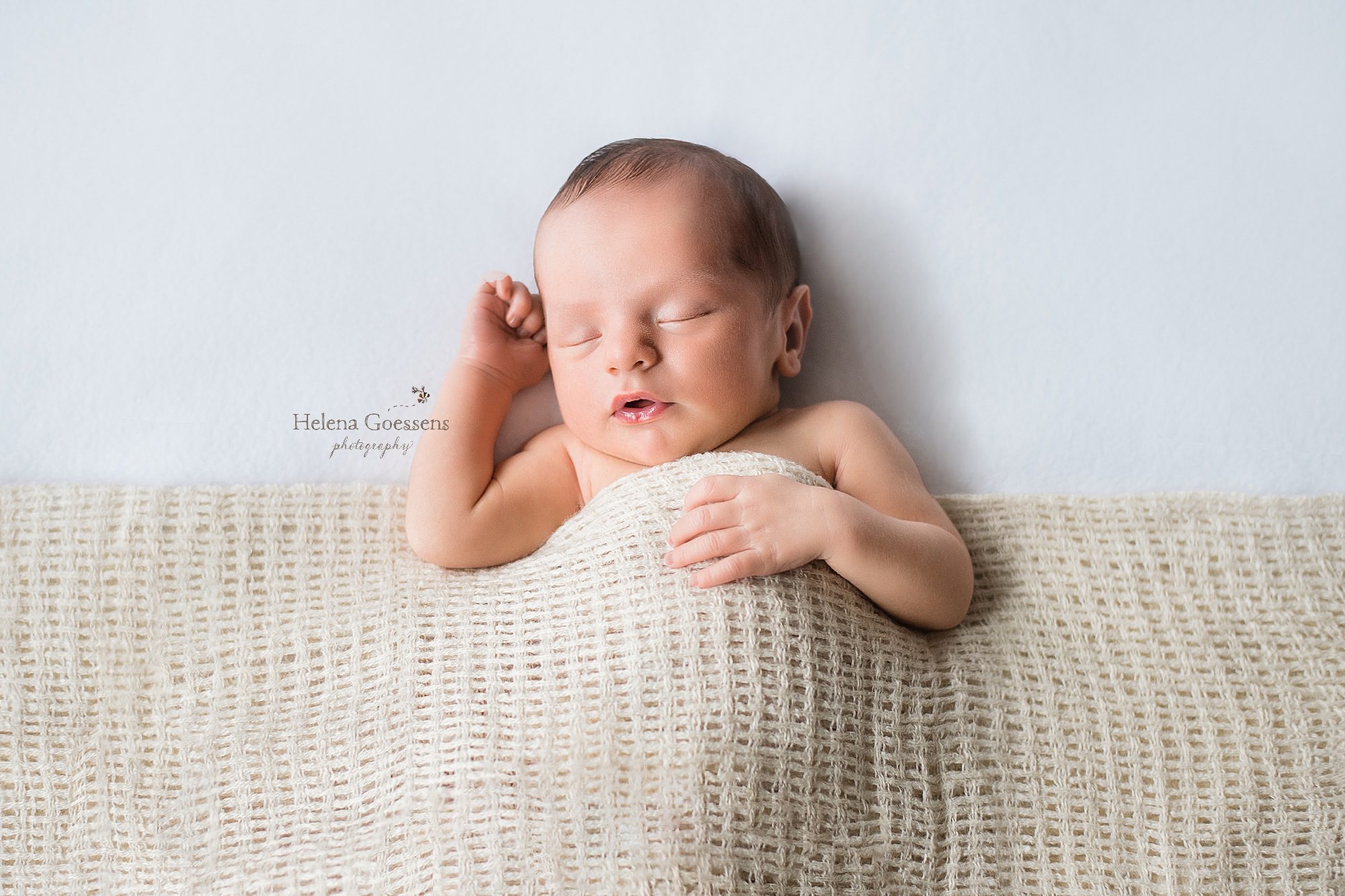 MA newborn session with Helena Goessens Photography
