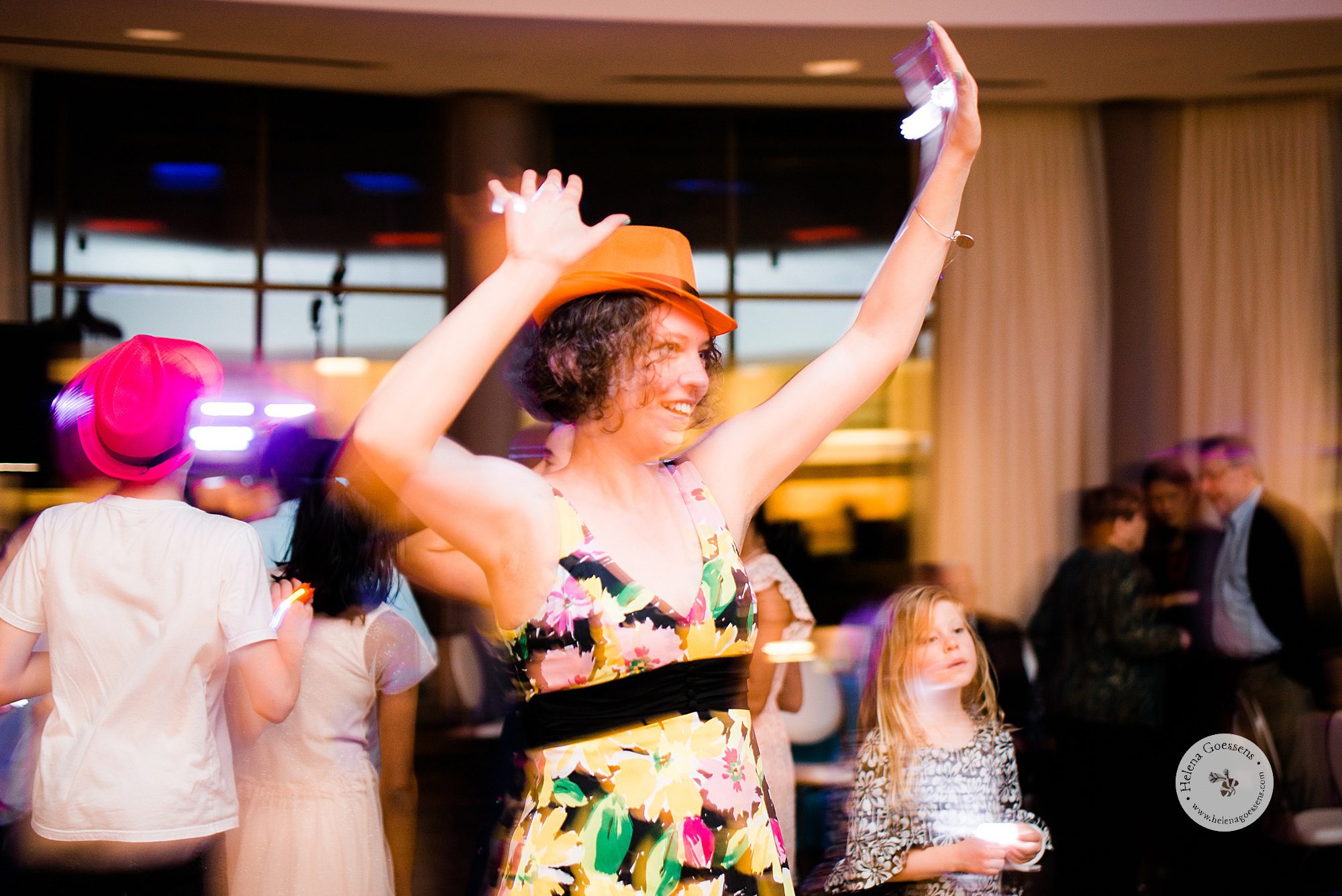 dancing at Bat Mitzvah photographed by Helena Goessens Photography