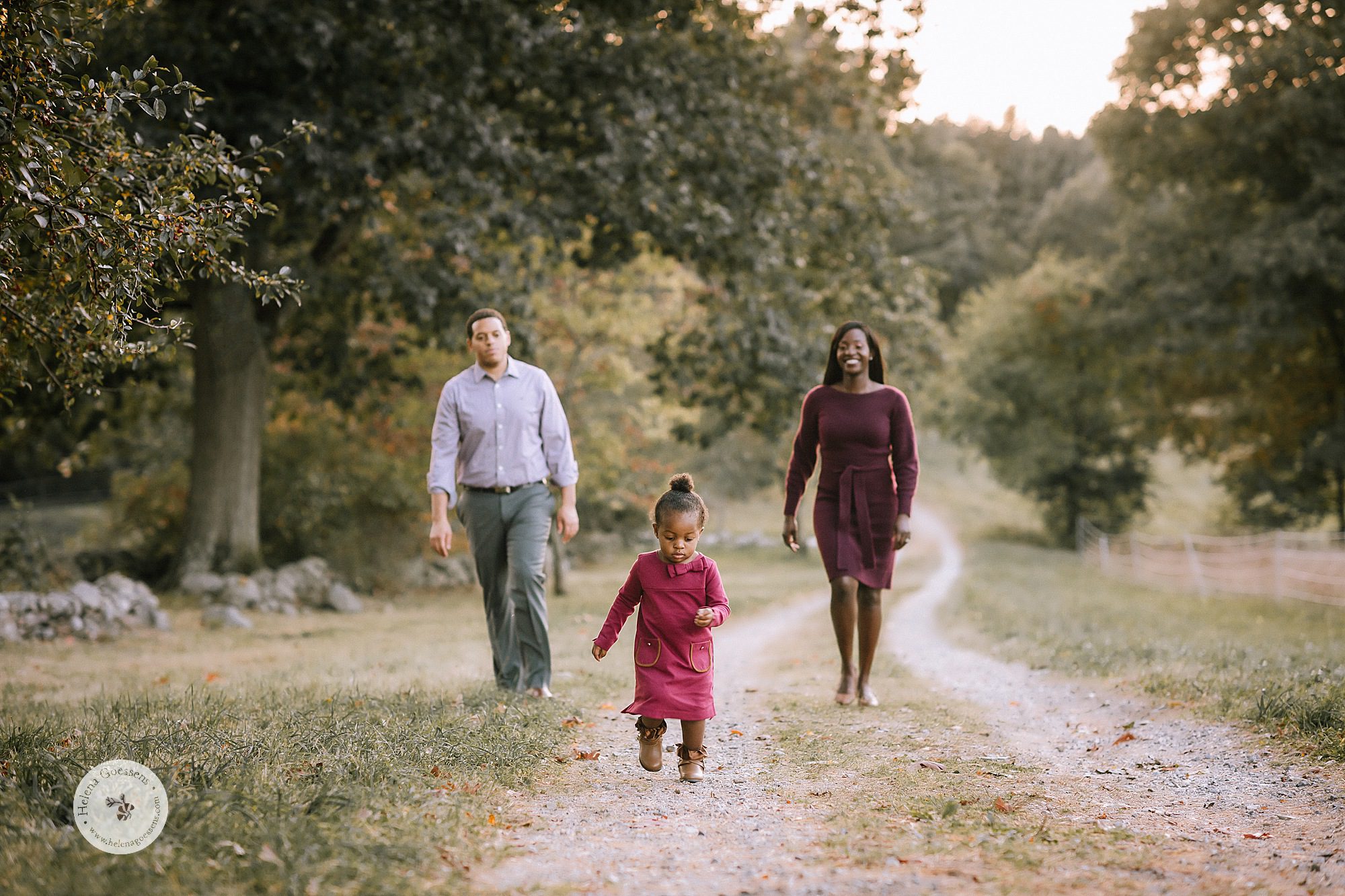 family photos in local Boston park by Helena Goessens Photography