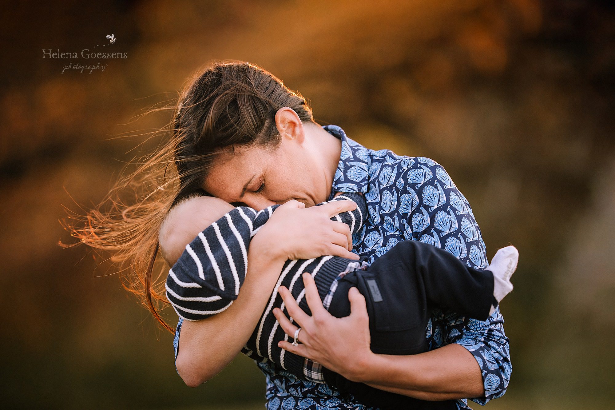 Helena Goessens Photography photographs mother and son during family photo session