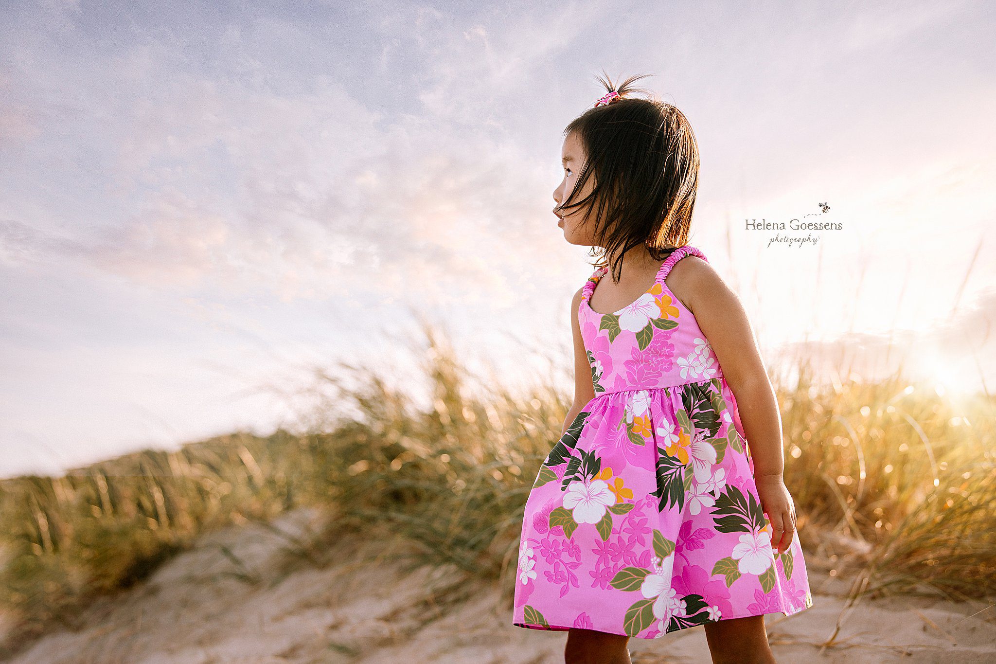 Helena Goessens Photography photographs toddler at sunset on Rexhame Beach