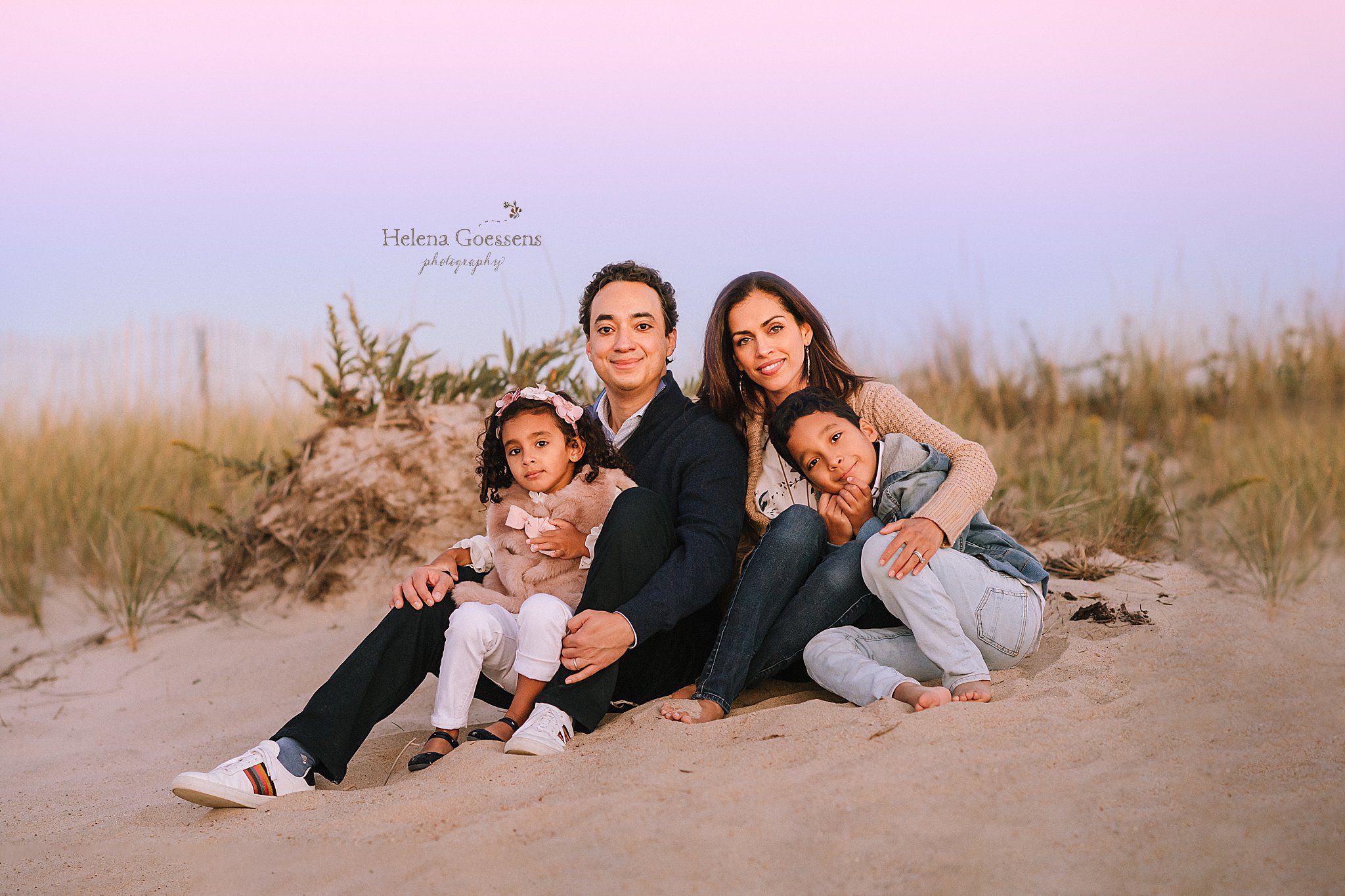 Rexhame Beach family photos with Helena Goessens Photography