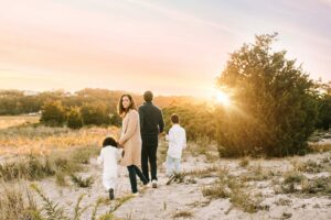 Family Session at the dunes by Helena Goessens Photography