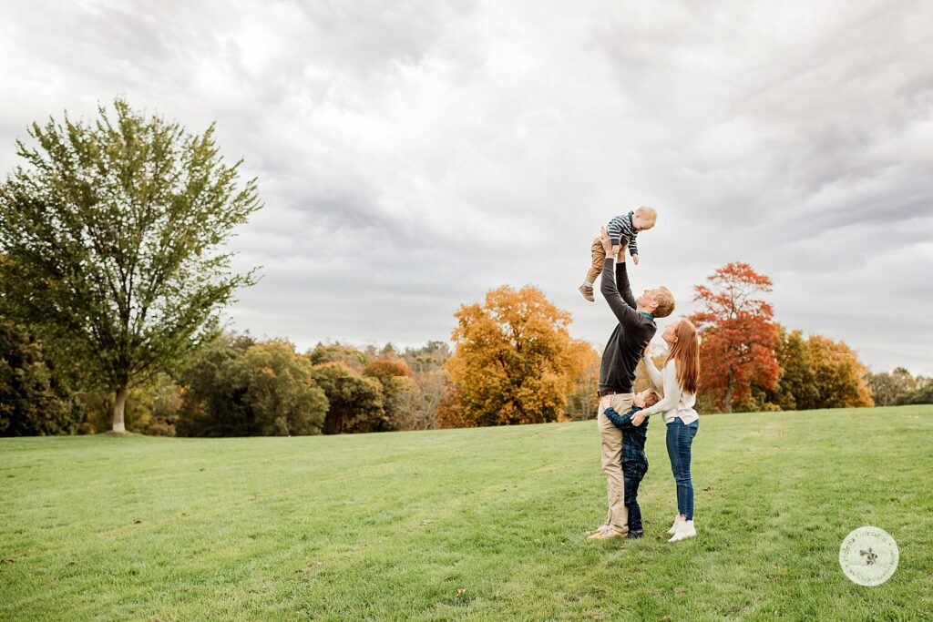 Fall Family Portraits at Larz Anderson Park for family of four