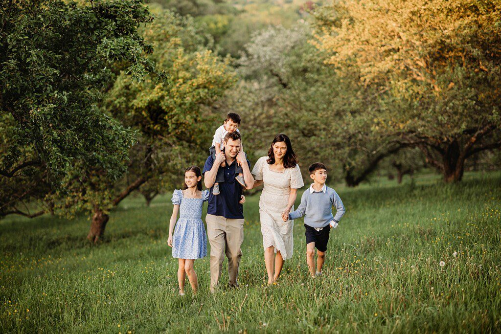 Spring Family Session by Boston Newborn and Family Photographer -Helena Goessens Photography